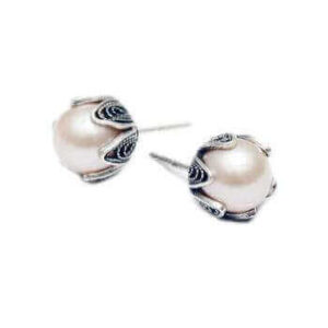 Earrings Medium Tulip Cup Earring E237 Yvone Christa Earrings