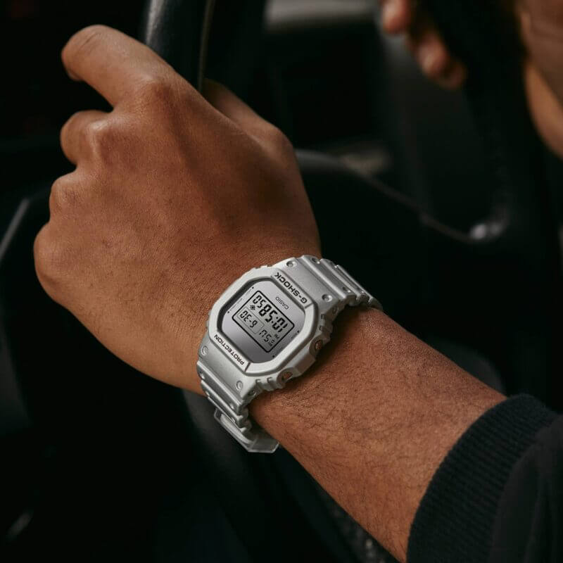DW-5600FF-8 CASIO 3