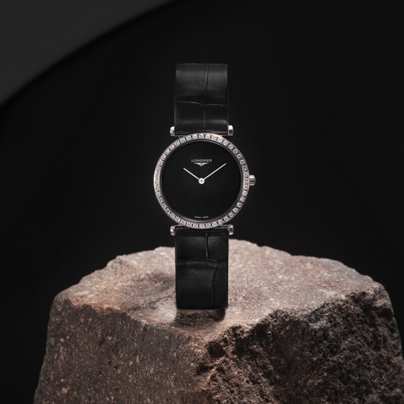 THE GREAT CLASSIC OF LONGINES MONOCHROME L4.523.0.50.2 LONGINES 8