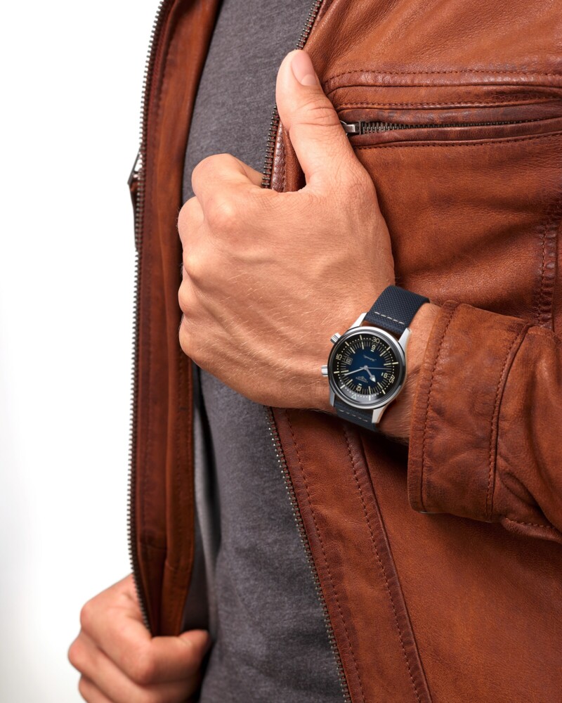 LONGINES LEGEND DIVER L3.774.4.90.2 LONGINES 4