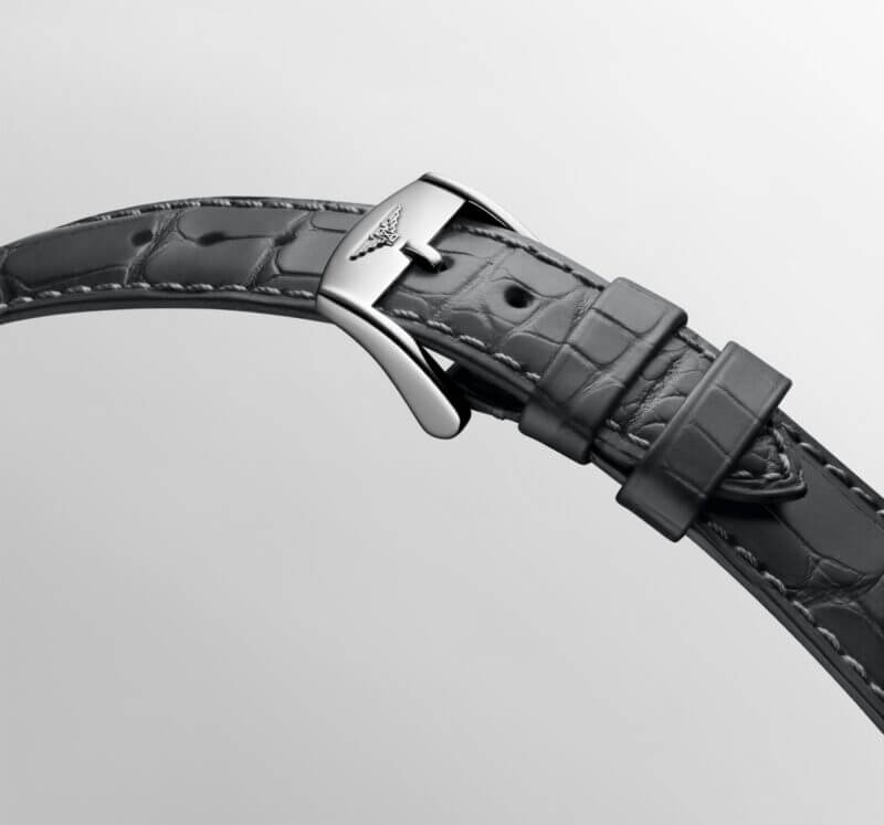 CONQUEST HERITAGE POWER RESERVE L1.648.4.62.2 LONGINES 9