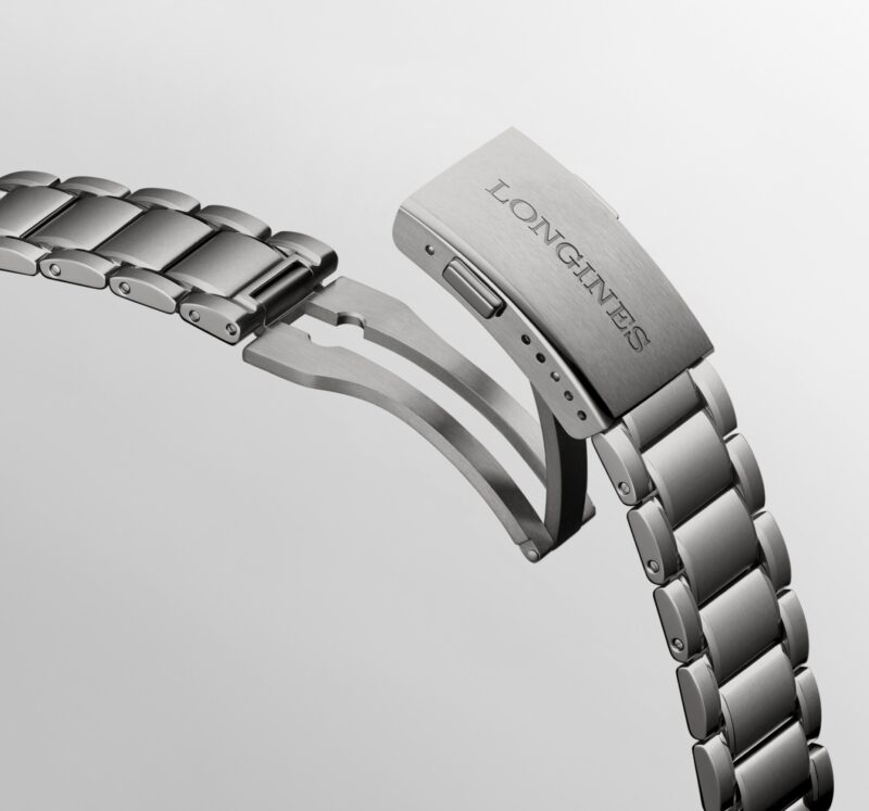 LONGINES SPIRIT FLYBACK TITANIUM L3.821.1.53.6 LONGINES 10