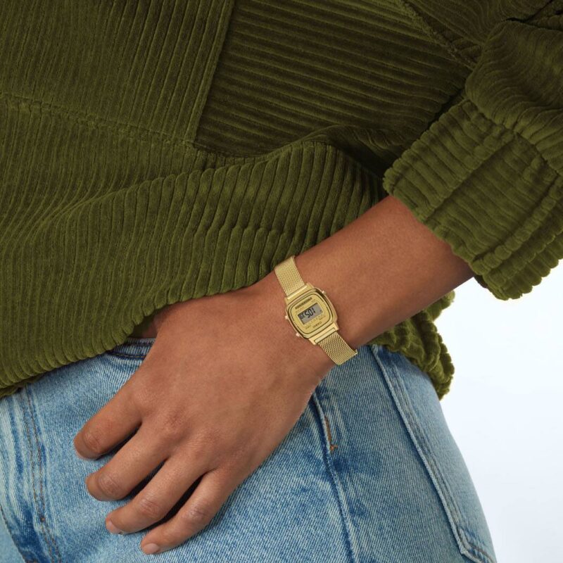 LA670WEMY-9 CASIO 3