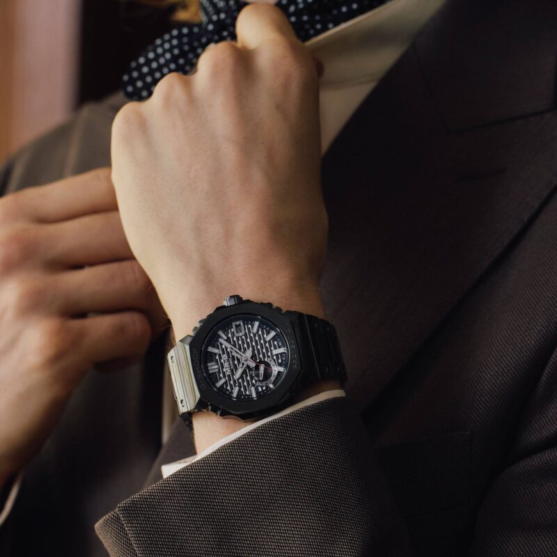 MRG-B2100B-1A CASIO 3