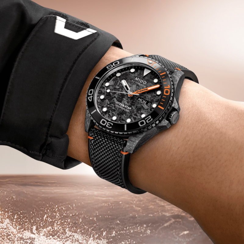 Ocean Star 200C Carbon MIDO 8